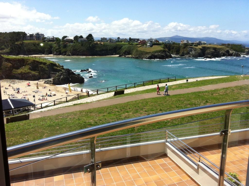 Apartamentos Turisticos Playa De Tapia Tapia De Casariego Buitenkant foto
