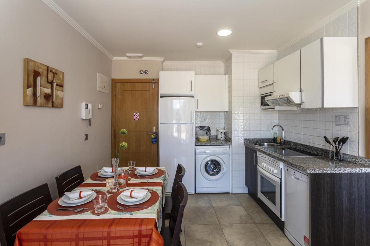 Apartamentos Turisticos Playa De Tapia Tapia De Casariego Buitenkant foto